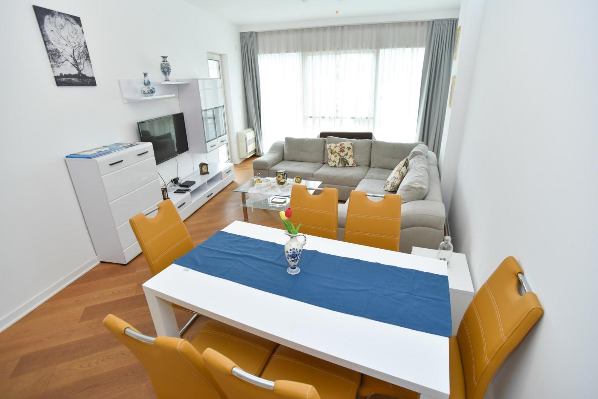Tre Canne Can Apartment Budva